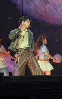 胡沈员行使特权复活卓沅，卓沅完成完整表演