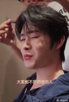 出门在外同伴就如同家人，这句话听着暖暖的特别有共鸣