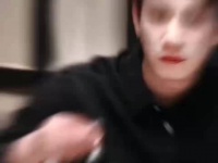 少年感不只是外表，王子奇把内核注入曹信，聪慧内敛，让角色更加有说服力