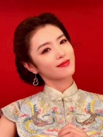 李云霄 咱们一起拍个照