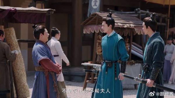 纨绔当衙役还带下人，上司立马臭骂，哪料他是所有人恩人