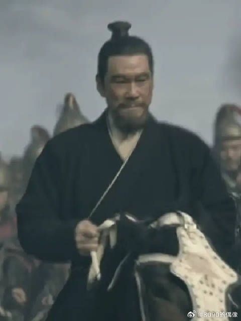 他心中所想的一切，都是这个国家，他从来不顾自己的生死