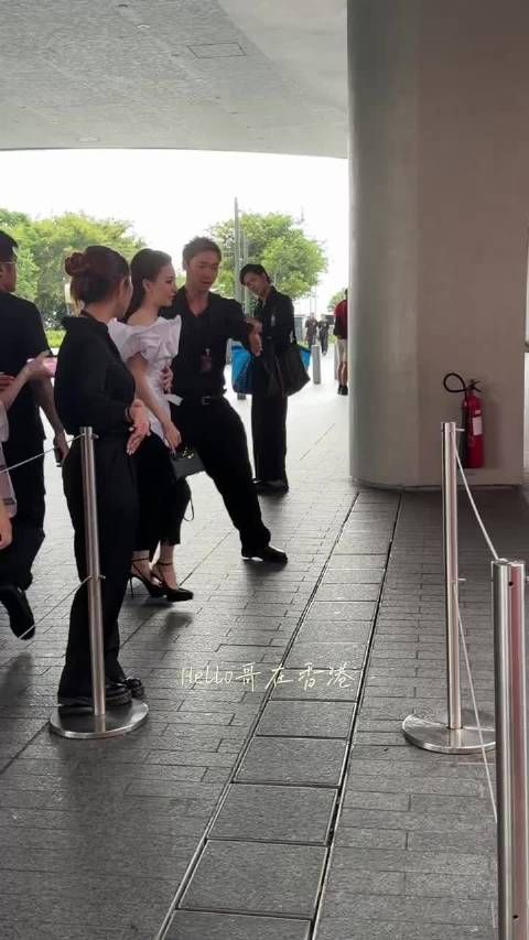 方媛夸郭富城身材好，穿什么都有型