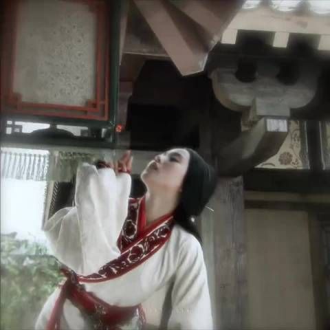 风中奇缘里无忌真的很担心小月的身体呀,欢喜冤家做夫妻就是甜