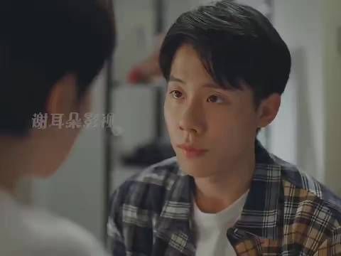 为防孩子抢厕所，童文洁让丈夫提前一小时起床