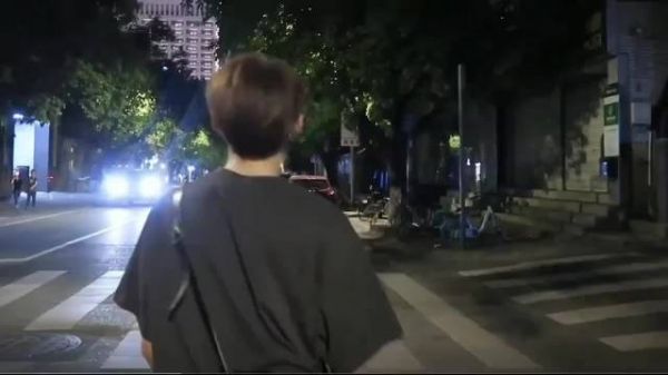 唐九洲回忆花少面试，因不爱整理搬行李实话实说落选