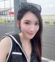 陈若仪与双胞胎儿子出游引热议！母子似姐弟，好家庭究竟怎么经营