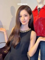 hypejackmag更新雪允美照，颜值时刻在线无需CHECK