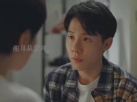 为防孩子抢厕所，童文洁让丈夫提前一小时起床