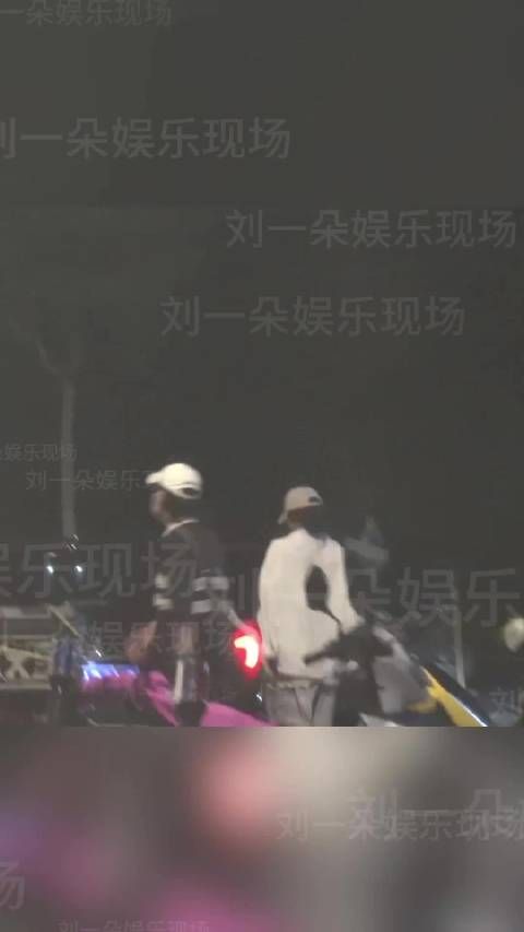 昨天说要曝光的恋爱中的火箭少女成员是张紫宁，疑似已与男友同居