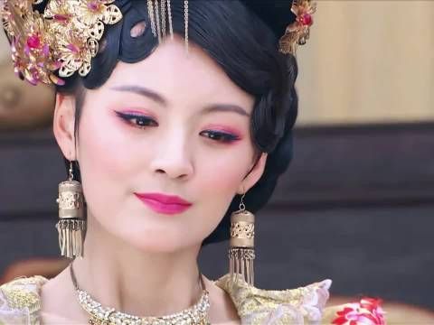 兰陵王里郑儿所谓疯批美女，越疯越美