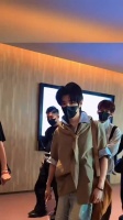 郝熠然出发曼谷演唱会