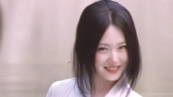 白冰《神话》一出场就被群嘲？“差点被妆造毁了”