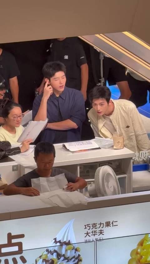 周海晏嘿嘿，和赖伟明嘿嘿