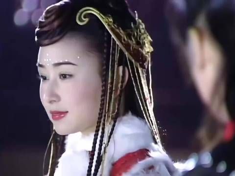 以前的女主是不需要让妆的，都是百花齐放的美