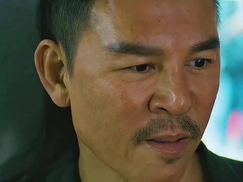 劫匪逃亡误入狼窝，这车谁敢坐？