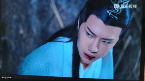 魏无羡吐露心声，蓝忘机上药时首次开玩笑
