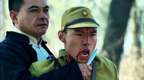 刘宏志找到鬼子追杀命悬一线，最终竟被王翻译冒死救下
