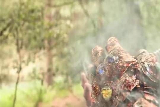 灭霸讲究人,雷神斧子没给你顺走