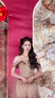 迪丽热巴高定被品牌方认领，演绎出彩获跨平台转发
