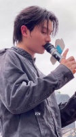 在jkp后面做完第一个动作然后就那样走到老公面前什么意思
