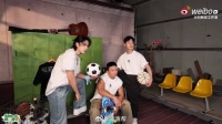 姚琛为刘畊宏抠舞蹈动作，唱跳进步明显