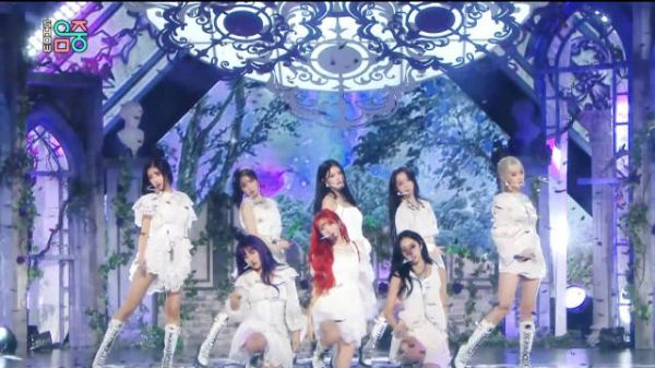 六年前的今天(200905)，一眼就能看穿的魅力！变黑的纯爱 Lovelyz