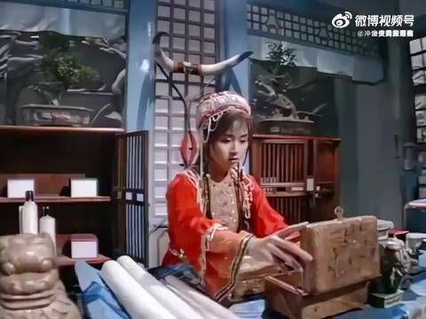 她哭他杀爱妃，万绮雯吕颂贤演绎病娇之美