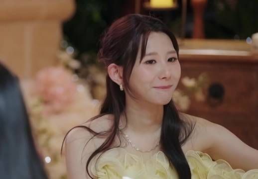 曹以恒完全盯盯怪来啦，我已经根本数不清了看凯怡多少次啦