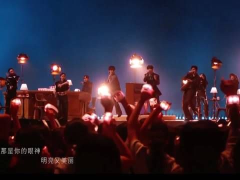 王赫野披哥二公舞台唱歌和跳舞都是好评～舞台有质感跳舞有喜感