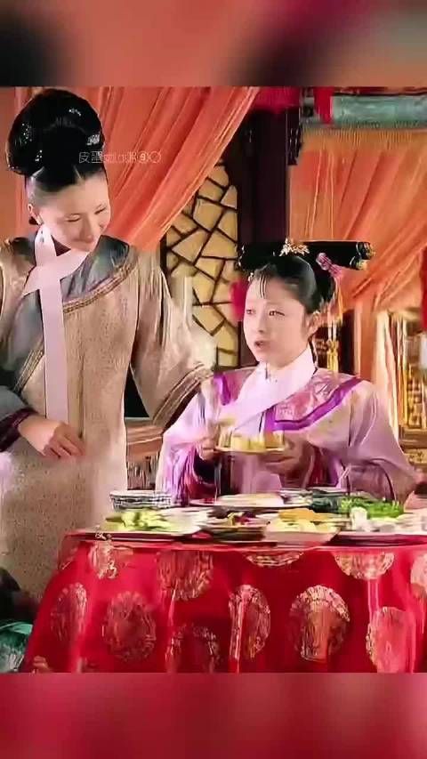 雪地跪戏张力满满，能感受到许兰香藏在骨子里的倔强