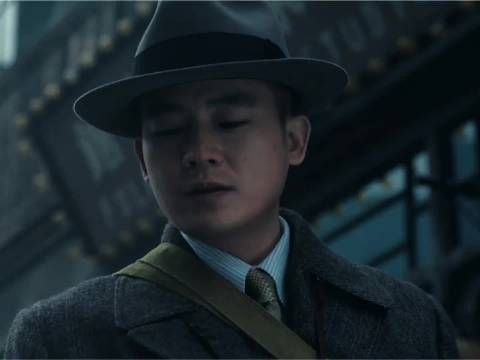 陈开来解决杜黄桥，临走时俩人还补了几枪，陈开来后悔自己没有抱抱金宝！