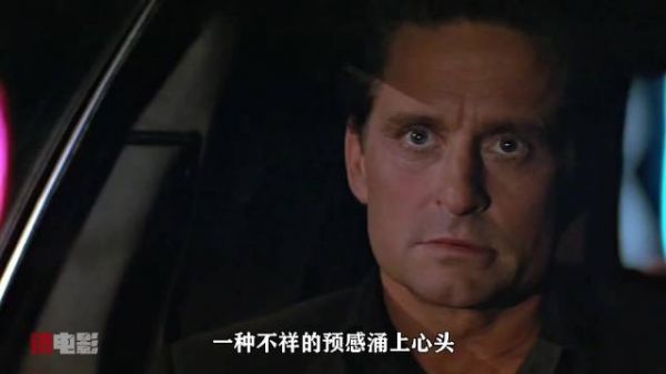 谜案告破他重返凶手身边，冰锥藏床下放弃抵抗