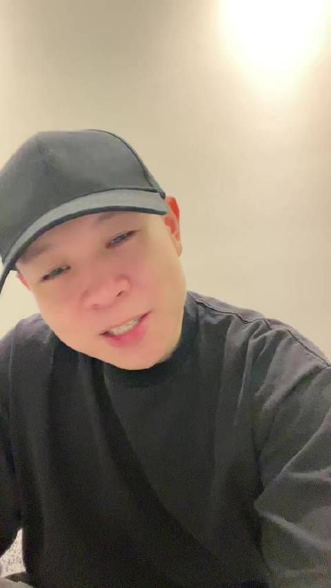 分享写歌意向与游戏成就，同时对秋天的感受进行反思
