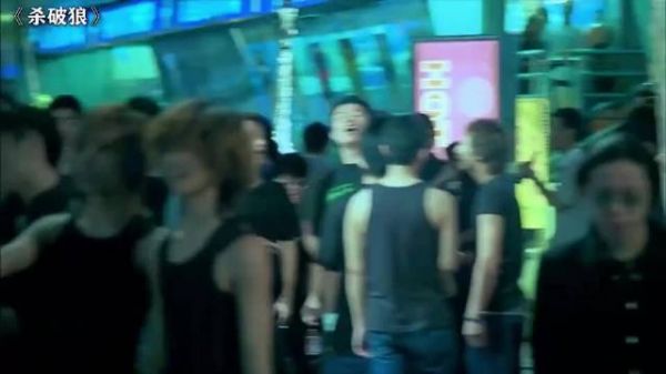 据说在这条街没人敢闹事