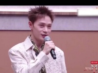 曹骏直播喊话节目组，请求放出队员训练镜头