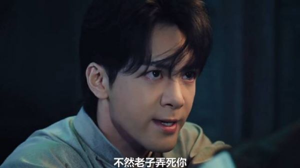 刀锋抵喉,仇怨当场清算…