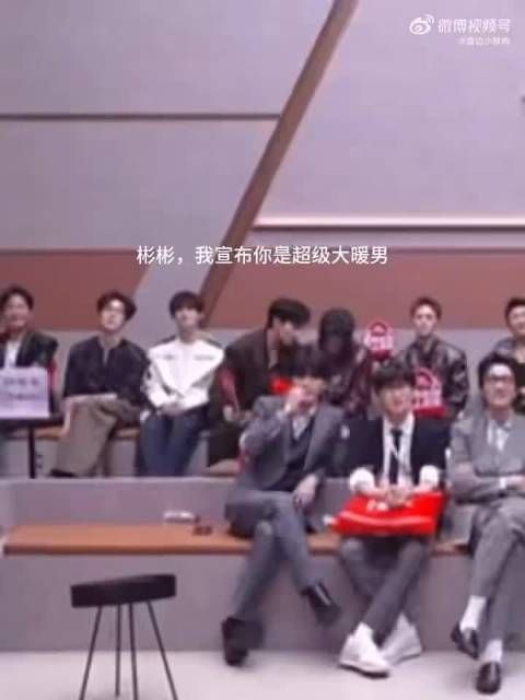 陈若轩披哥口碑从争议到上涨，踏实努力获认可