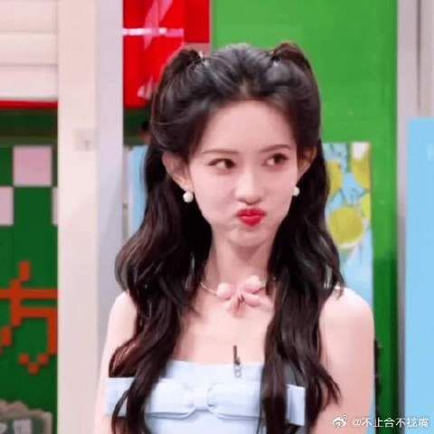 不是，你俩就嘟嘟嘴是吧
