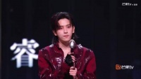 陈若轩披哥展现生疏与善意，口碑慢慢反转