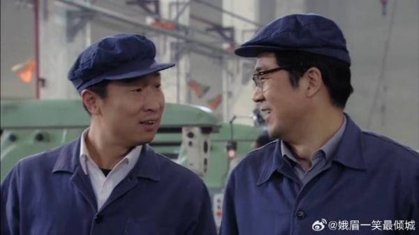 文丽支持帮收拾行李，佟志心情大好，仍不坦白李天骄也在分厂