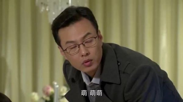 影视：妹妹住进了姐姐家，一点也不知道避嫌