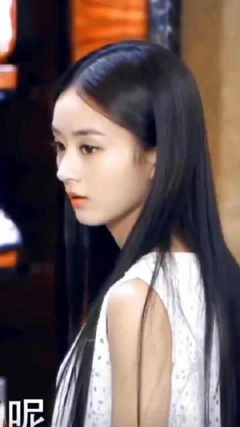 赵丽颖长发回归，状态美丽引期待
