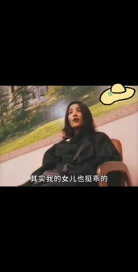 王菲工作带娃显温柔,一直支持女儿成长