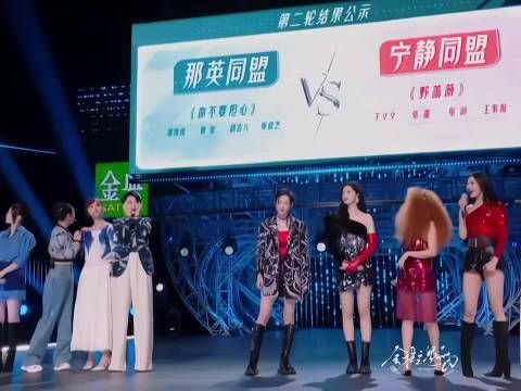 放下过多的执念,不再被外界的名利裹挟,于文文如今的状态松弛又通透