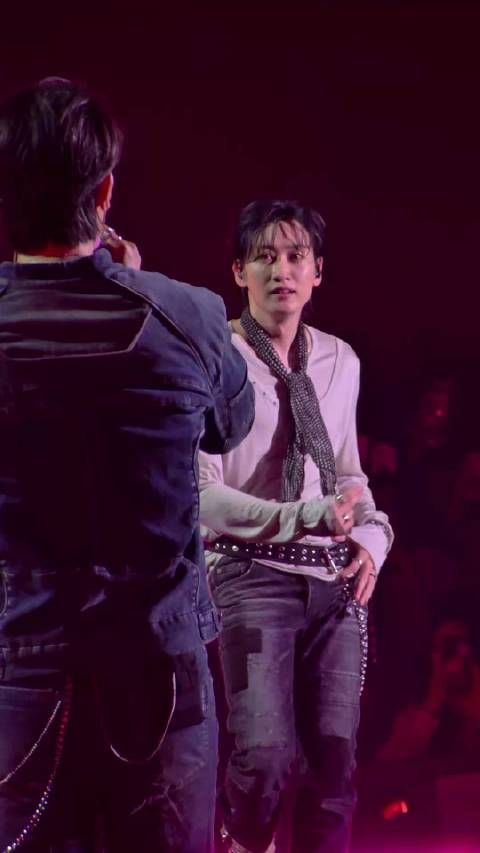 这个角度太帅了 Cr:1_0v0_4