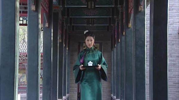康熙王朝：老狐狸的交锋一般人看不懂，索尼吩咐孙女上茶，孝庄秒懂要联姻