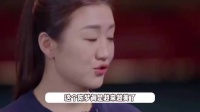 陈梦晒吃喝玩乐美照，烫卷发戴眼镜文艺范满满，气质美貌不输女明星