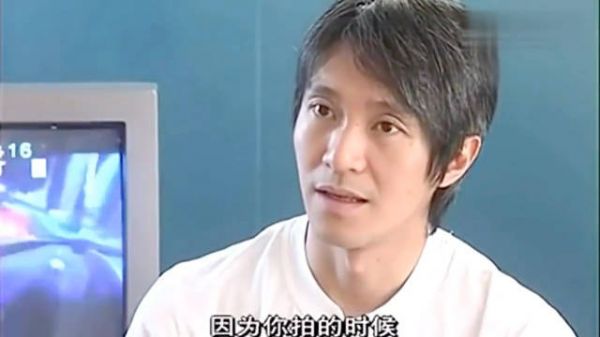 杨澜访谈周星驰：内地学生把《大话西游》拔高了你高兴吗？