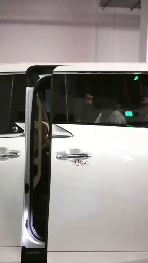 任嘉伦定妆顺利，期待国超的第一部剧